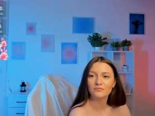 Live Sex Chat with MiaVixxen (@miavixxen)