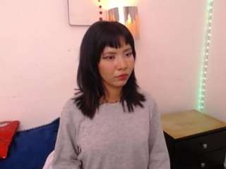 akane-uwu Live Webcam on CamSoda