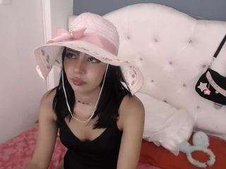 akane-uwu Sex Cam Show