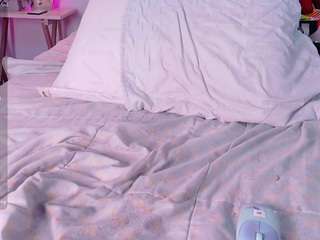 hotiergirl Live Webcam on CamSoda
