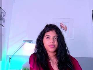  hotiergirl chat room