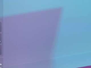 hotiergirl webcam model