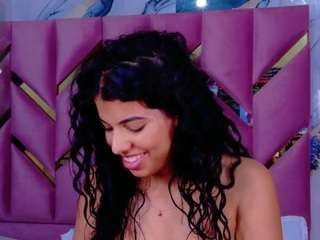 hotiergirl Live Webcam on CamSoda