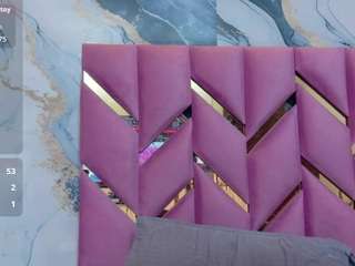 hotiergirl live cam profile