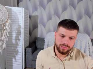 antonycreighton webcam model