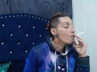 anyu1306's Live Sex Cam Show