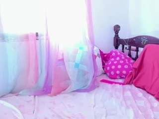 Live cam show with Karla-soussa