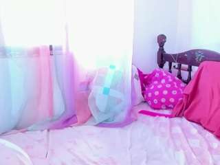 Live cam show with Karla-soussa