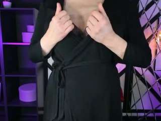 anitamuse Live Webcam on CamSoda