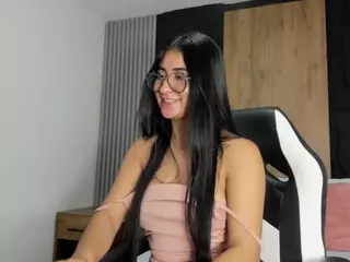 evelin-leroy's Live Sex Cam Show