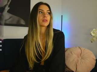 top off #fit #teen #brunette #lovense [Multi Goal]