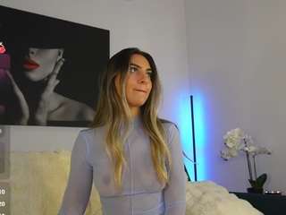 izybelle Live Webcam on CamSoda