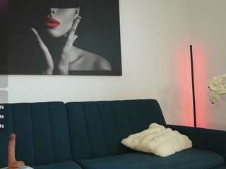 Live webcam model izybelle on Soda Cams