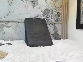 Jessy Evaans's Live Sex Cam Show