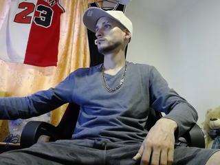maestrojhon14 Live Webcam on CamSoda