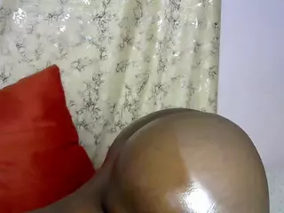 MAYA's Live Sex Cam Show