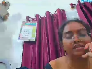 Shruthi56indian's Live Sex Cam Show