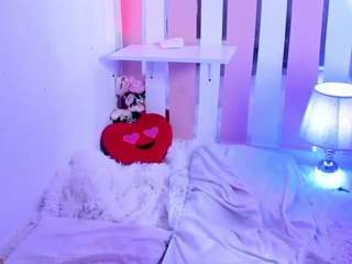 tylerbloom Live Webcam on CamSoda