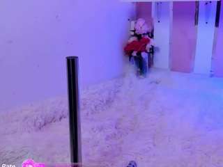 tylerbloom Live Webcam on CamSoda