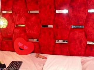 tylerbloom Live Webcam on CamSoda