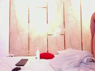 tylerbloom Live Webcam on {site_name}