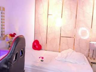 tylerbloom Live Webcam on {site_name}