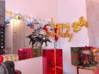 tylerbloom Live Webcam on CamSoda