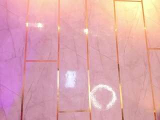 tylerbloom Live Webcam on CamSoda