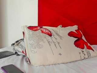 dakotaholand live cam profile