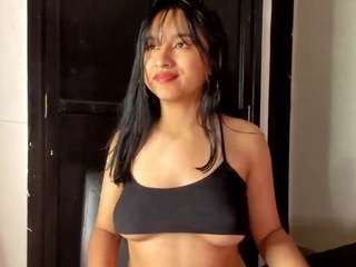 DakotaHoland live webcam show