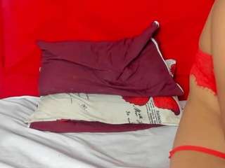 DakotaHoland live cam preview