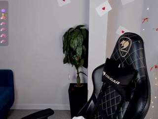 charlotte-mitchell webcam