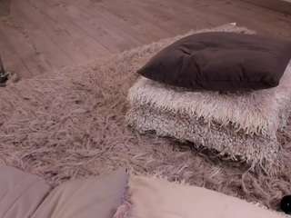 kloe-s live webcam show
