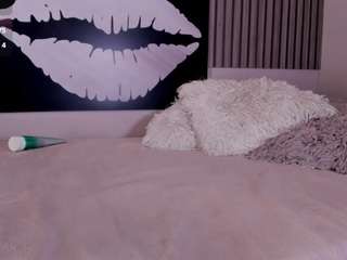 Kloe live cam preview