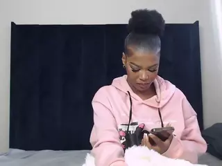 SLIM THICK's Live Sex Cam Show