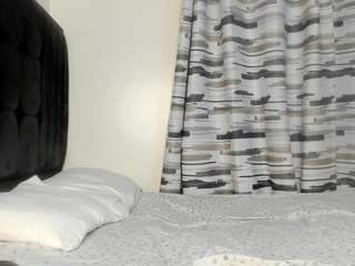 ebony-desire webcam model