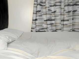 ebony-desire webcam