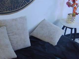 lunaa-mistyc Live Webcam on CamSoda
