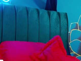 lunaa-mistyc Live Webcam on CamSoda