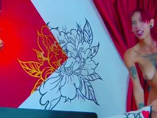 lunaa-mistyc live webcam show