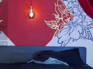 melany-blair Live Webcam on CamSoda