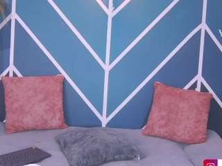 melany-blair live cam preview