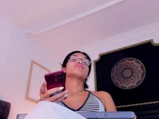 zoex2 live cam on CamSoda