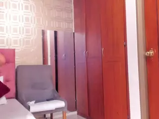zoex2's Live Sex Cam Show