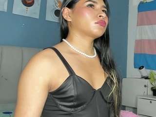 camerun-niaza Live Webcam on CamSoda