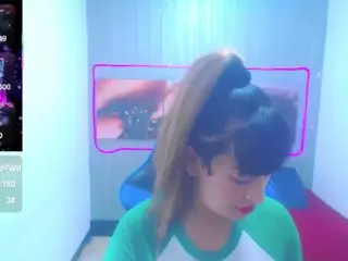 kimberlly25's Live Sex Cam Show