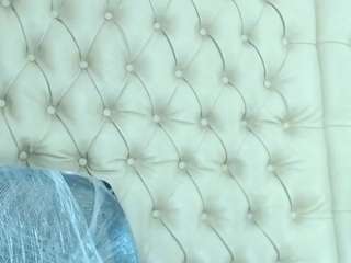 littlehornny's CamSoda show and profile