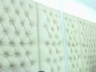 littlehornny's Live Sex Cam Show