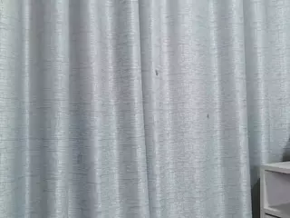 carla-1's Live Sex Cam Show