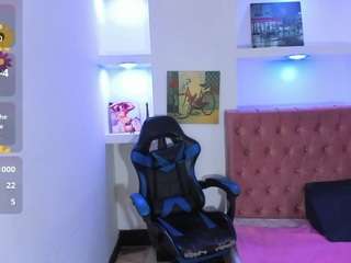 catalehiamilk Live Webcam on CamSoda